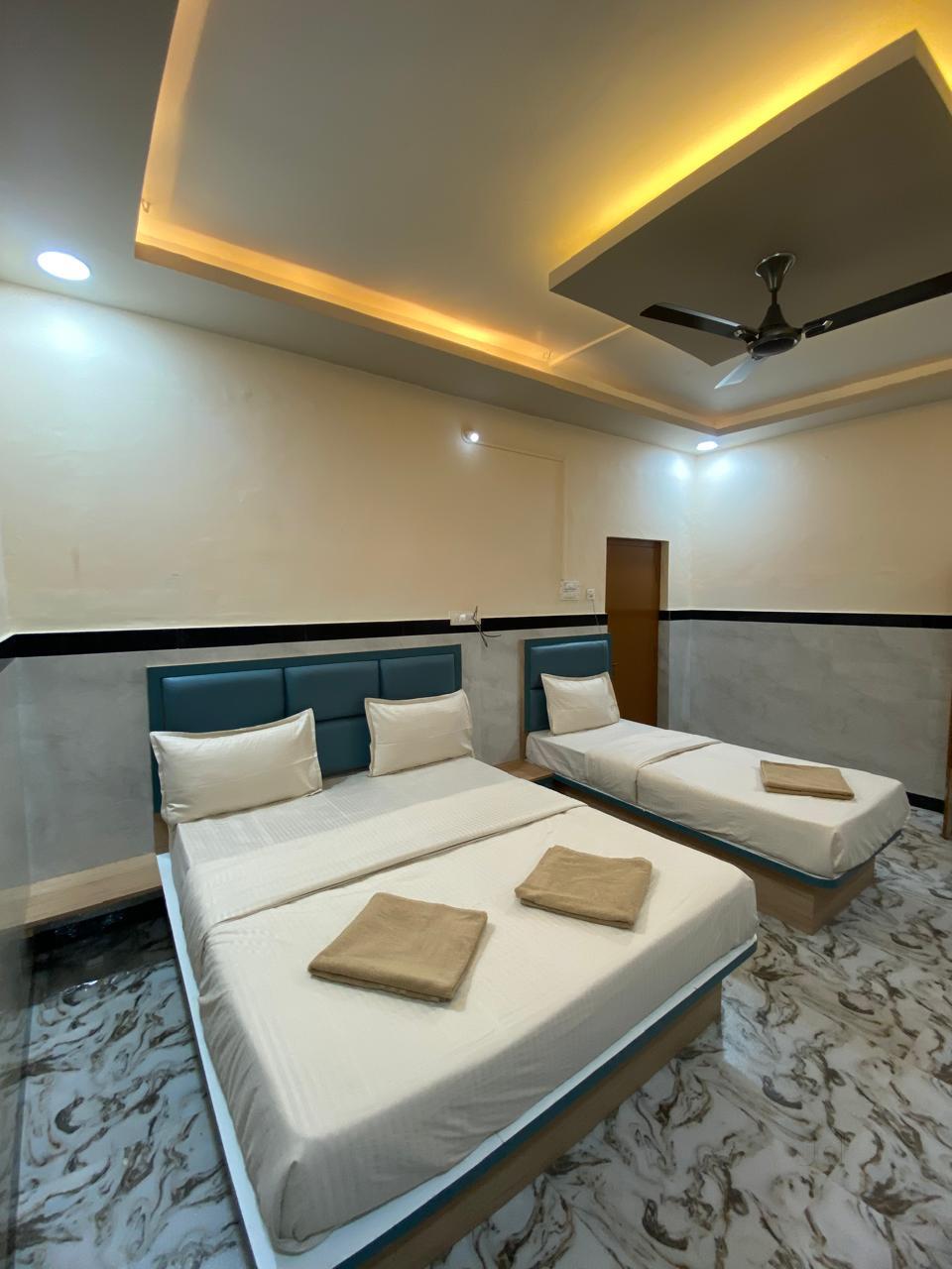 Family room alternate view, Tirumal Lodge Saundatti